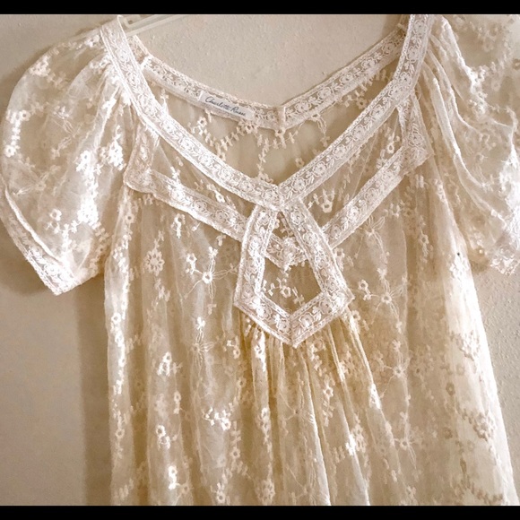 Charlotte Russe Tops - NWOT - Charlotee Rusee Sheer Lace Top